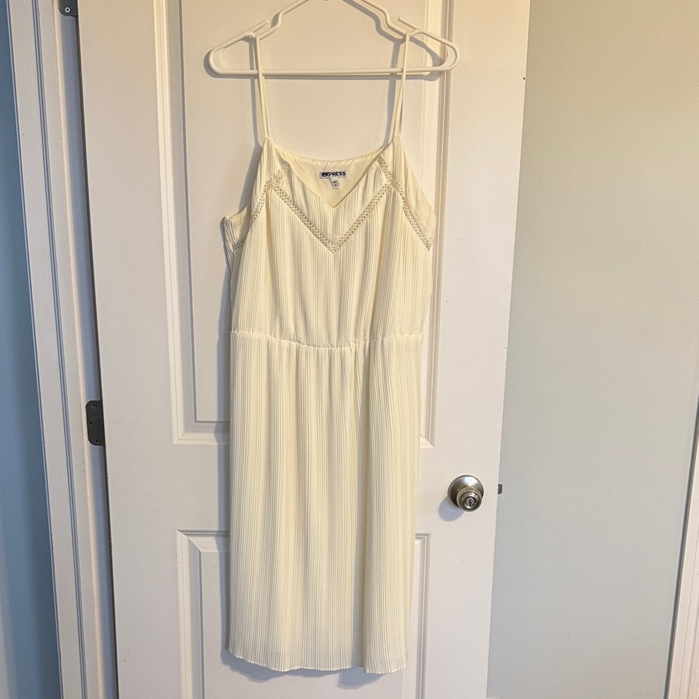 Express Cream Pleated Spaghetti-Strap Midi Dress